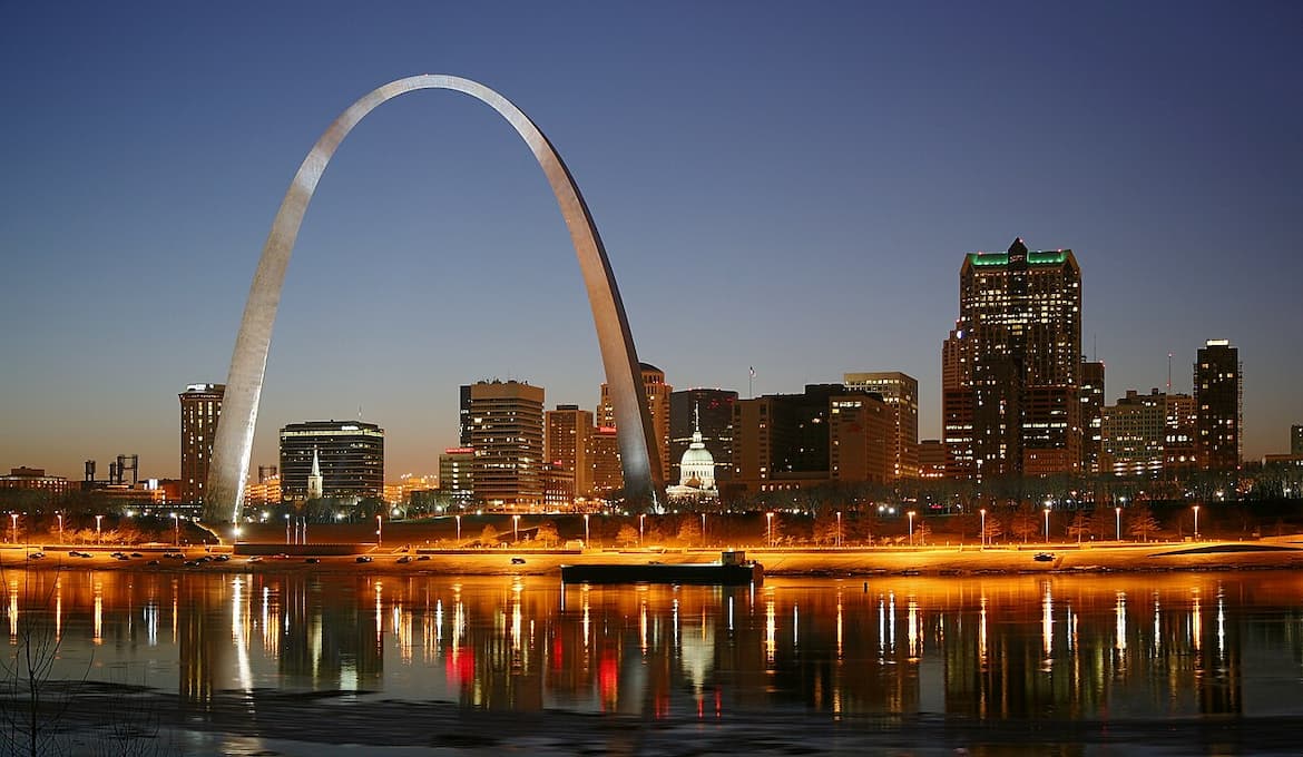 Missouri Sports Betting Gains Adversary in St. Louis-Based Committee